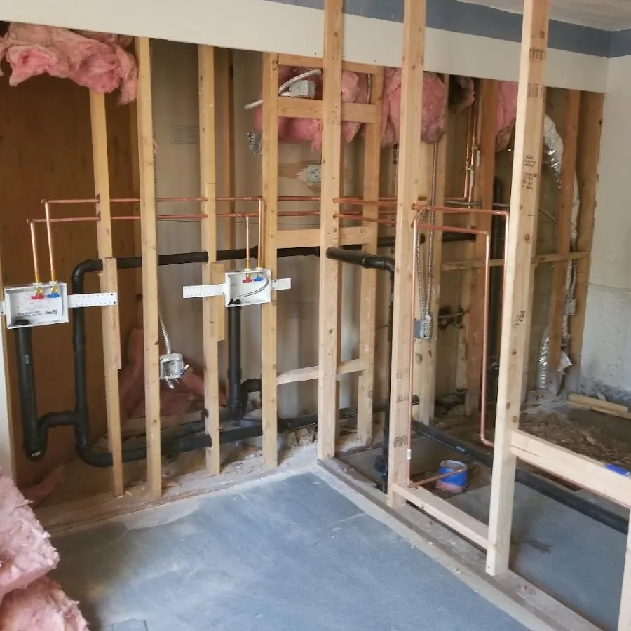 Copper pipe rough-in and plumbing installation in Lincoln